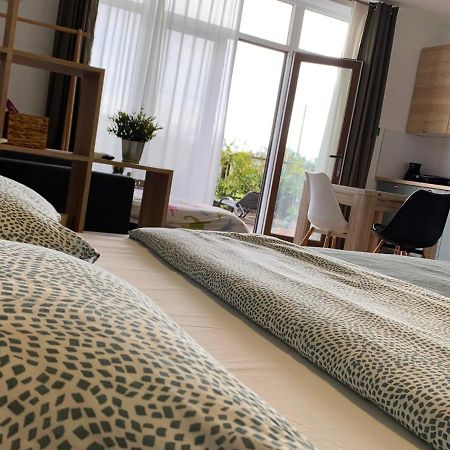 Noar Enjoy Your Stay Oresje Dış mekan fotoğraf